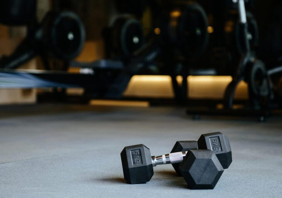 How to Start Strength Training: A Beginner's Guide | Best Personal Trainer Fitness Gym In Singapore | Surge PT: Strength & Results how to start strength training | Best Personal Training Fitness Gym Singapore | Surge PT: Strength & Results